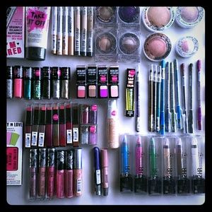Lots of bundles hard candy makeup
